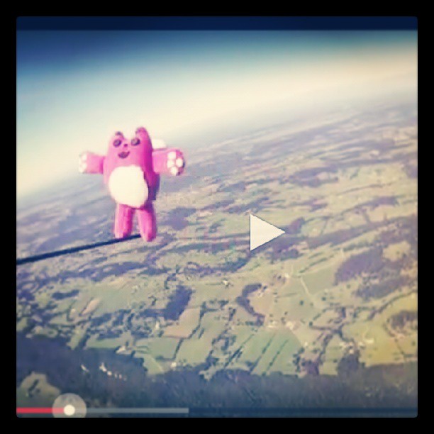 Chaminou dans l'espace maintenant sur youtube -  http://mymetropole.ch/chaminou  #GoPro #goprooftheday @gopro #ClickClick #switzerland #space #digital #share #video #videooftheday #iger #igerswitzerland